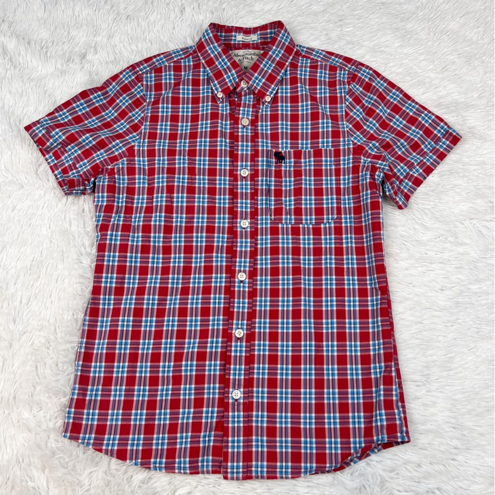 Abercrombie & Fitch short sleeve muscle‎ fit plaid casual button up shirt in red